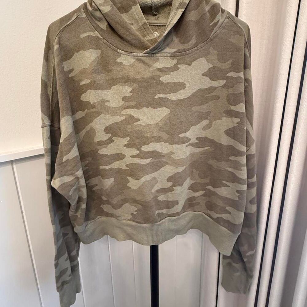 Unbranded Women's Khaki and Green Hoodie
